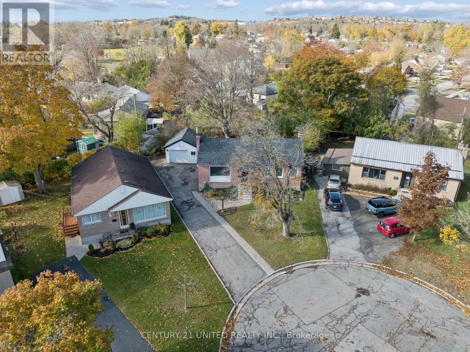 821 Schneider Place, Peterborough (Northcrest Ward 5), ON - Outdoor With View