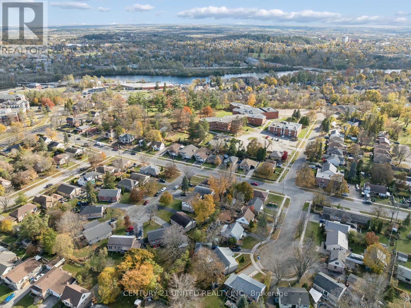 821 Schneider Place, Peterborough (Northcrest Ward 5), ON - Outdoor With View