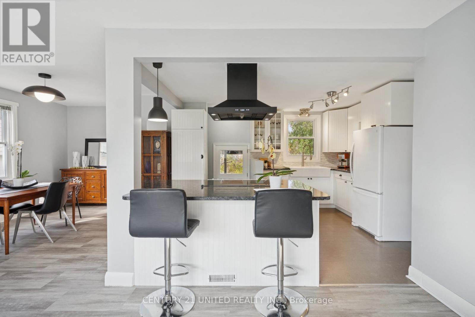 821 Schneider Place, Peterborough (Northcrest Ward 5), ON - Indoor