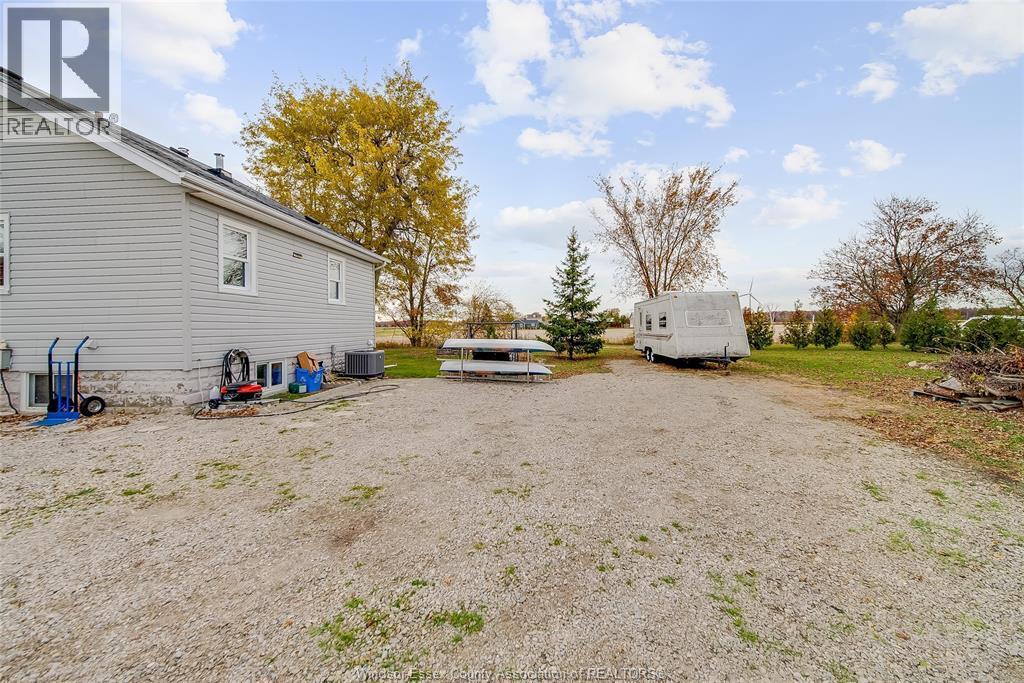 615 Road 11, Kingsville, ON - Outdoor