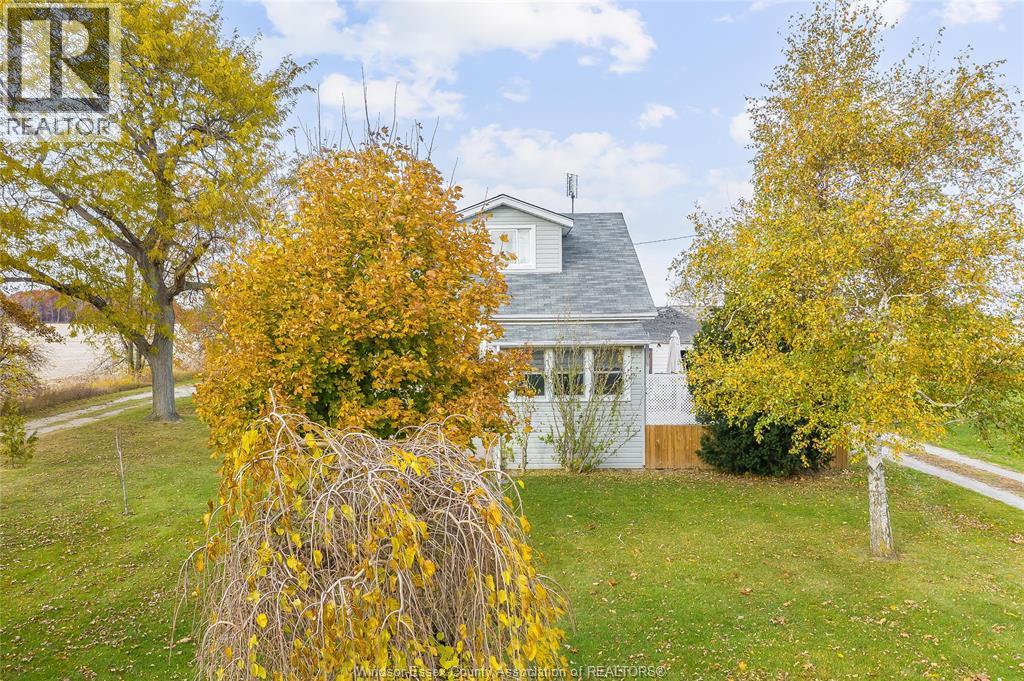 615 Road 11, Kingsville, ON - Outdoor