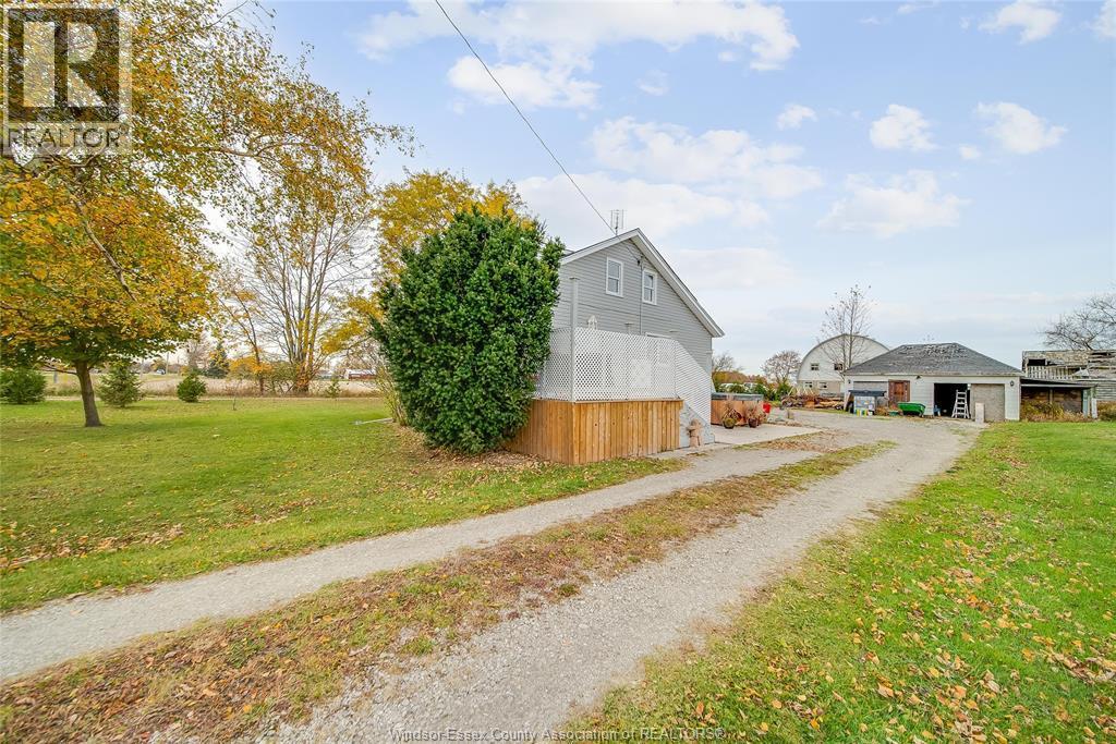 615 Road 11, Kingsville, ON - Outdoor