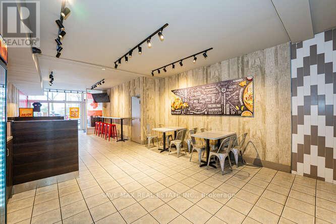 4918 Yonge Street, Toronto, ON