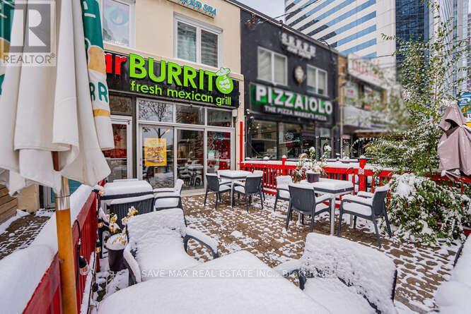 4918 Yonge Street, Toronto, ON