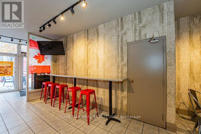 4918 Yonge Street, Toronto, ON