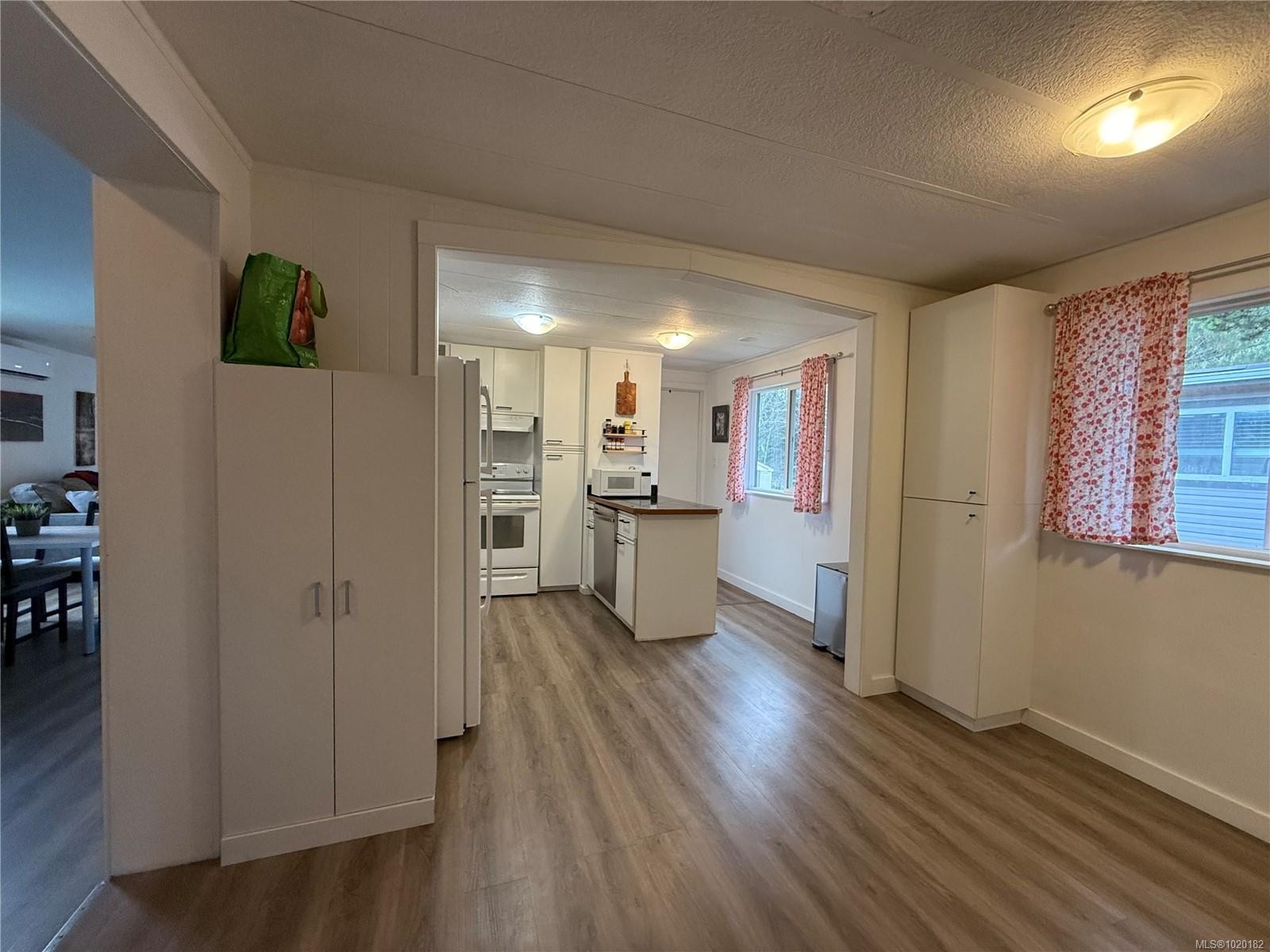 72-7100 Highview Rd, Port Hardy, BC