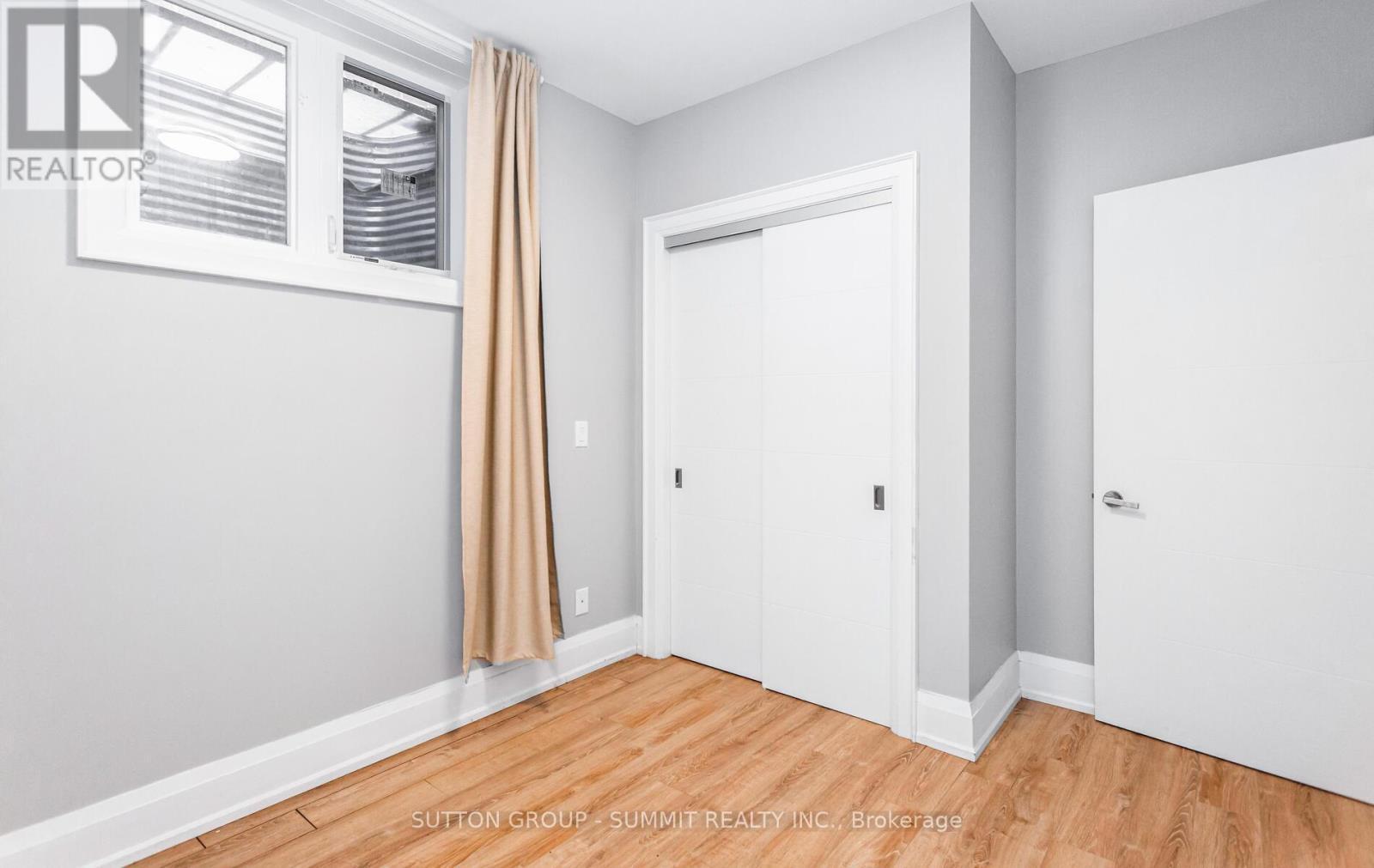 1050 Caven Street, Mississauga, ON - Indoor Photo Showing Other Room