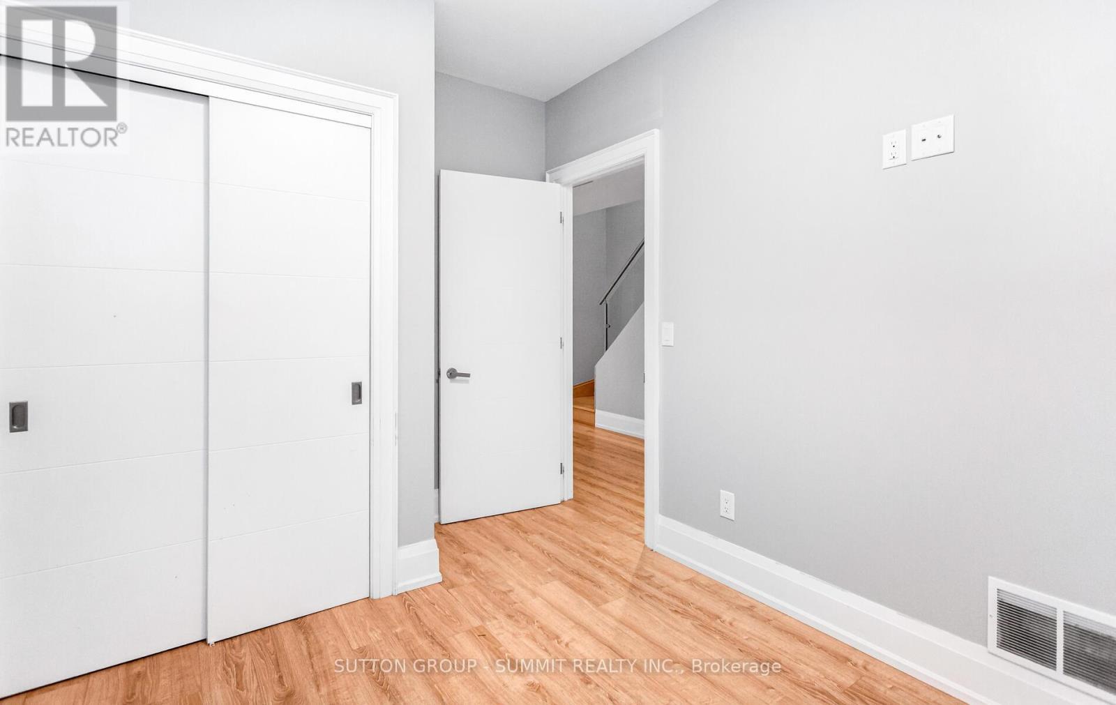 1050 Caven Street, Mississauga, ON - Indoor Photo Showing Other Room