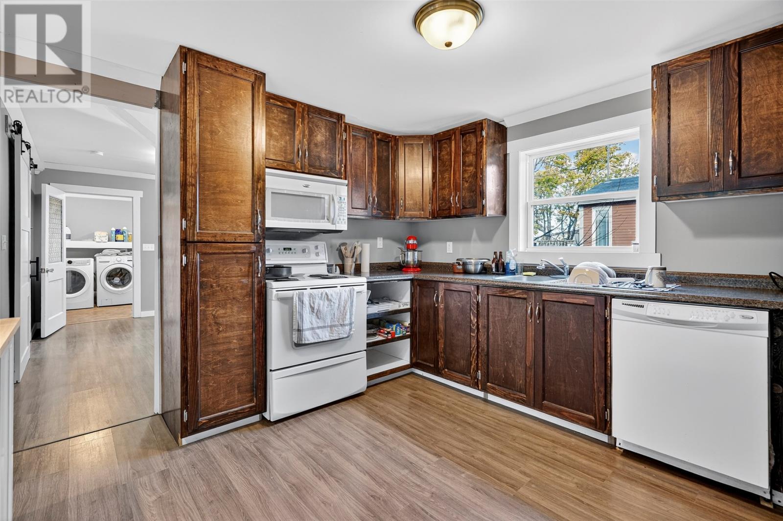 442 Seaforest Drive, Cupids, NL - Indoor Photo Showing Kitchen With Double Sink