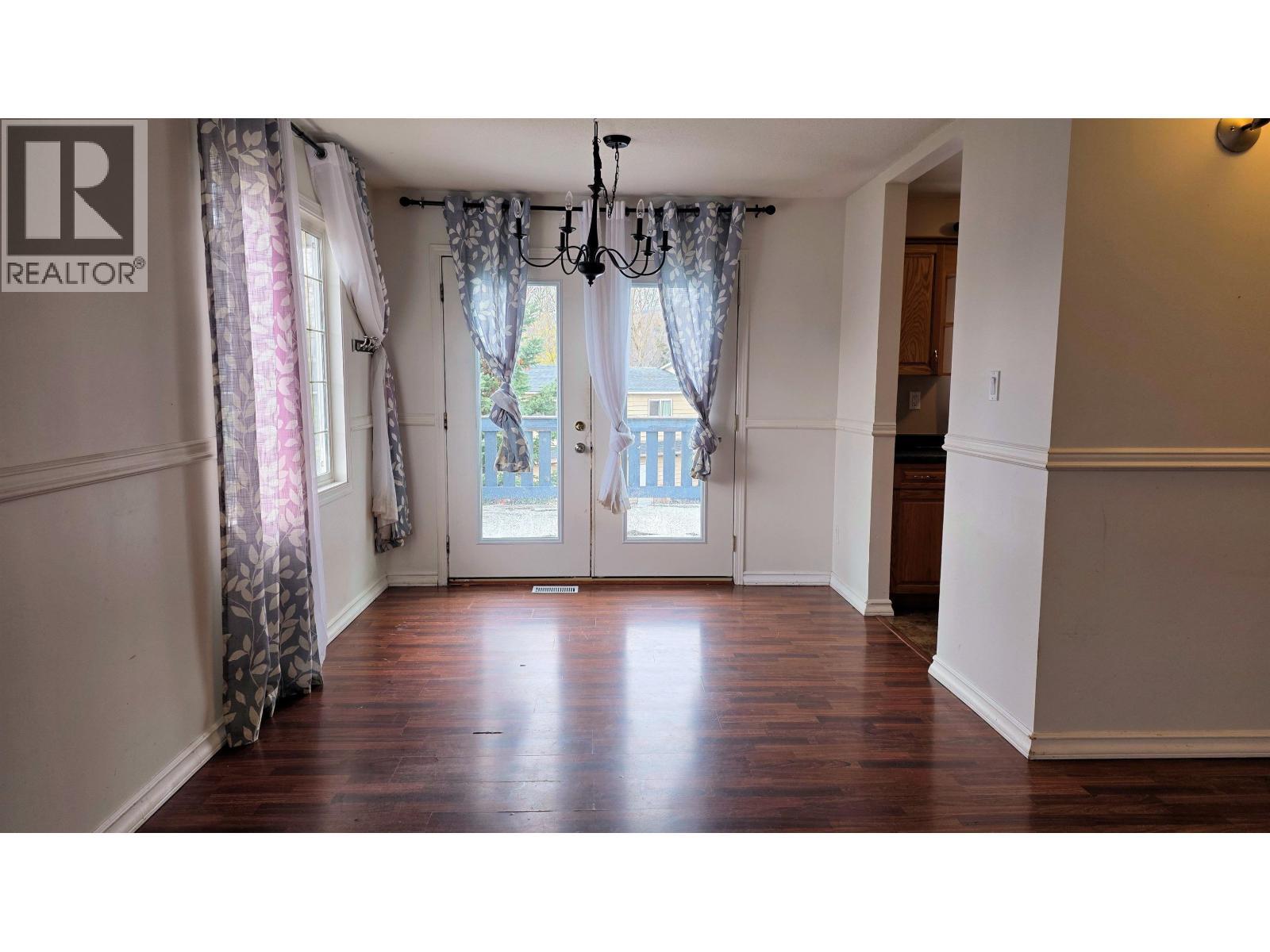 2895 Pearson Road, Houston, BC - Indoor Photo Showing Other Room