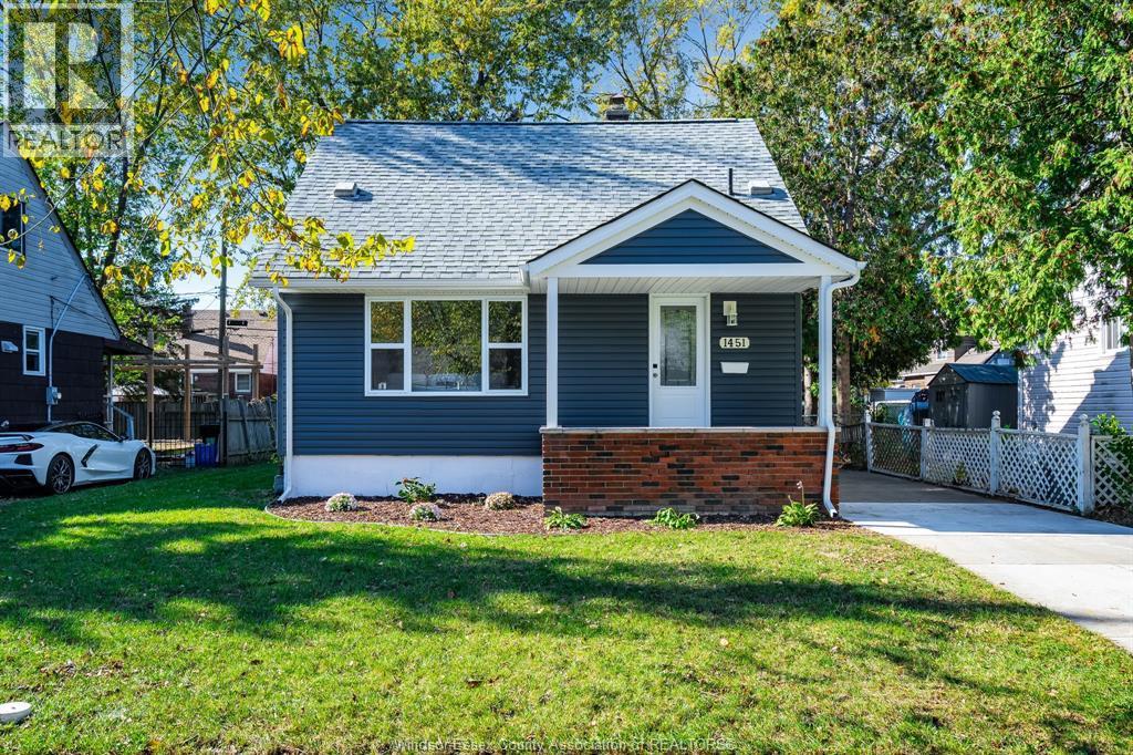 1451 Olive, Windsor, ON - Outdoor