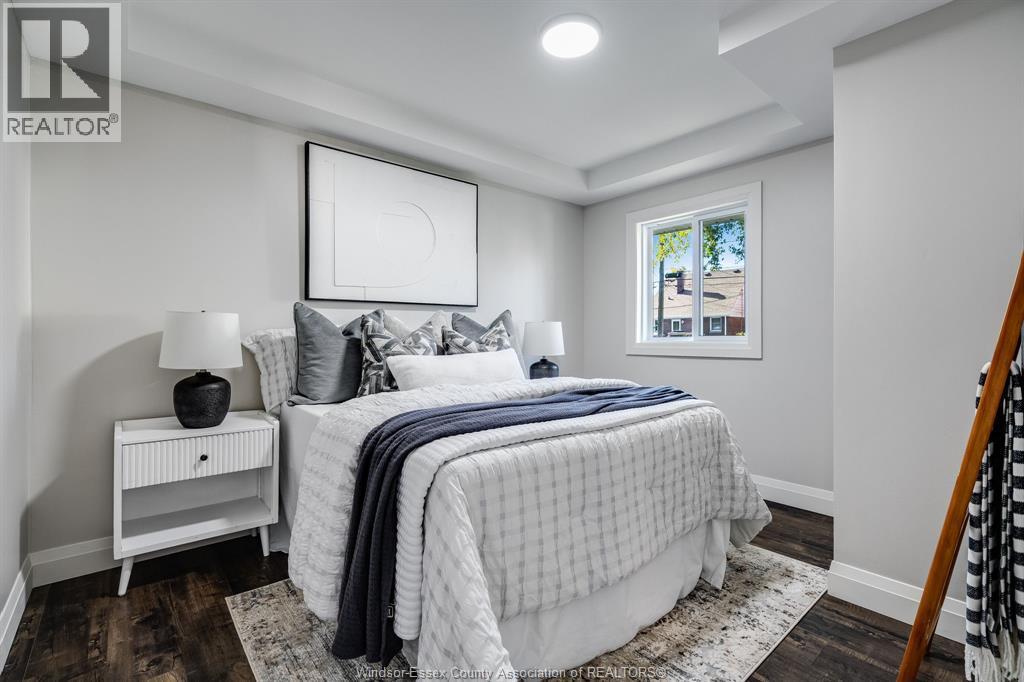 1451 Olive, Windsor, ON - Indoor Photo Showing Bedroom