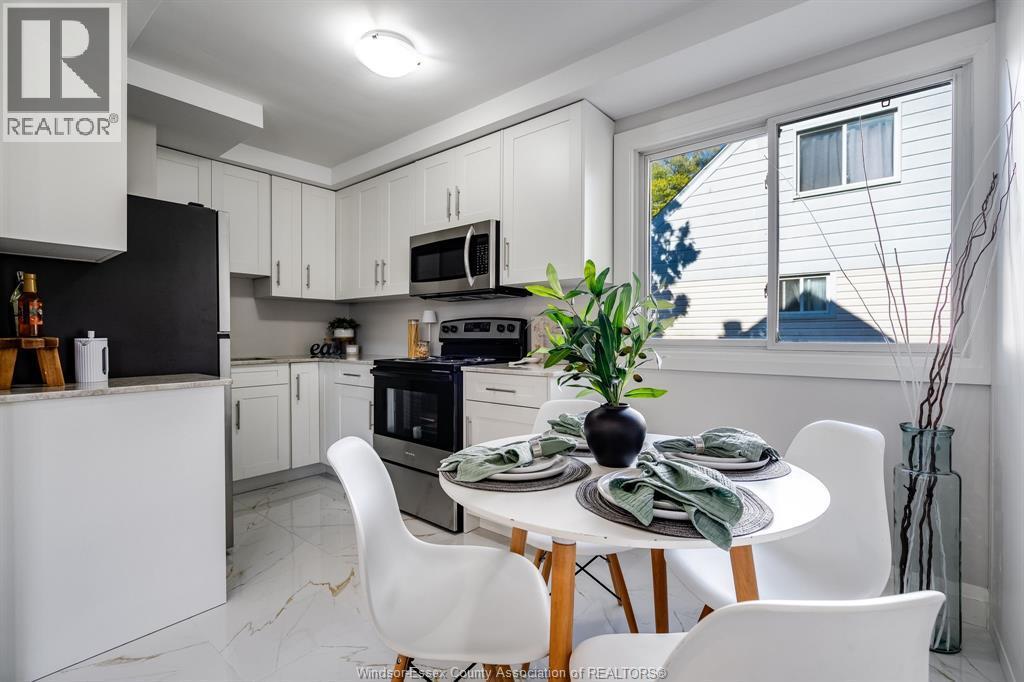 1451 Olive, Windsor, ON - Indoor