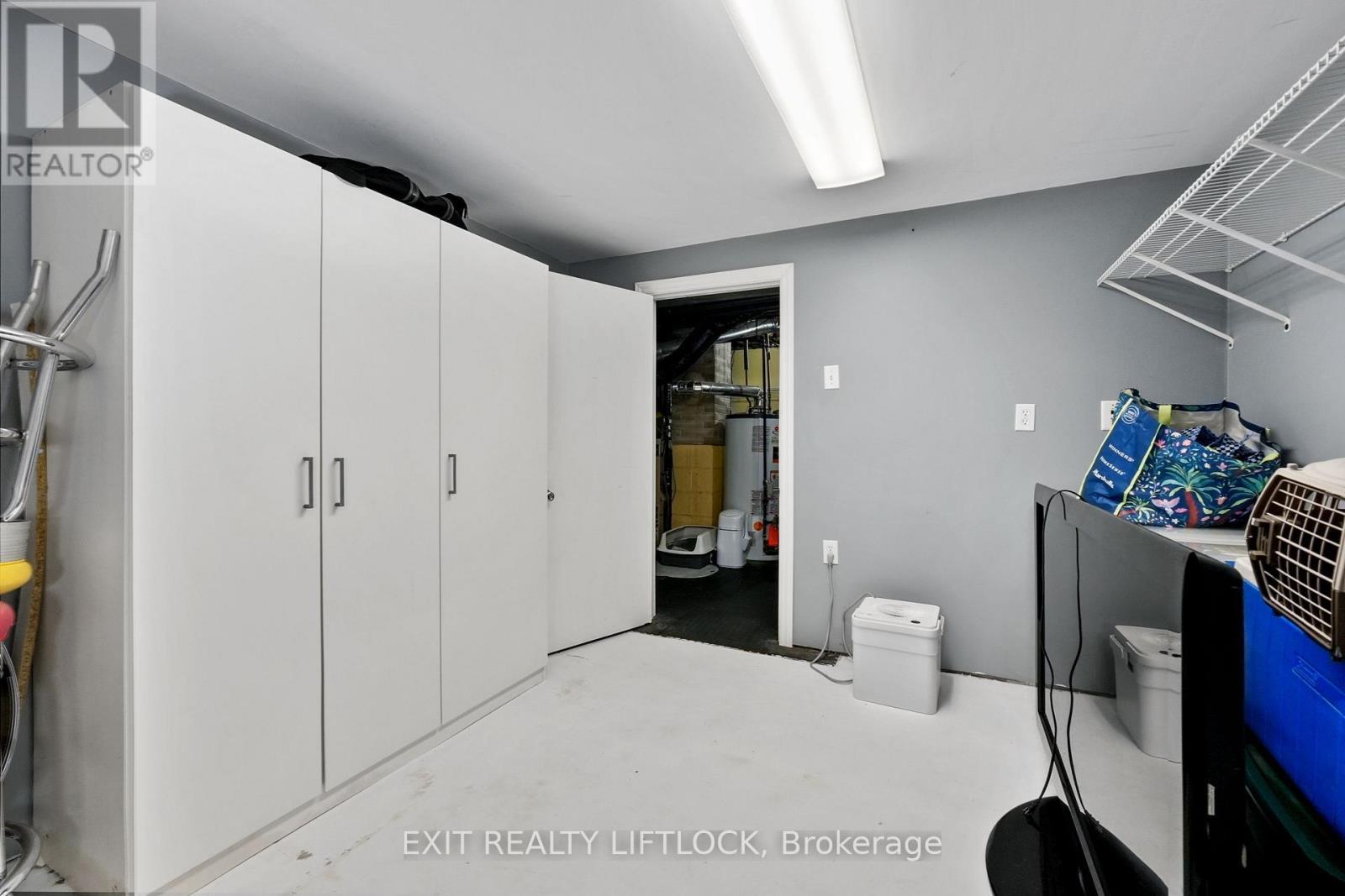 1252 Royal Drive, Peterborough (Northcrest Ward 5), ON - Indoor