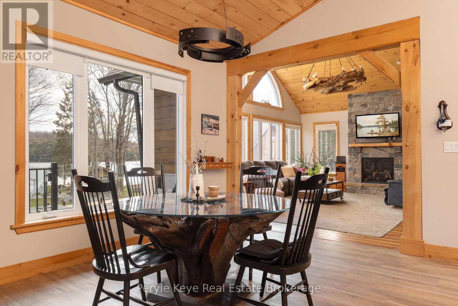 3191 Hwy 518 Highway E, Kearney, ON - Indoor Photo Showing Dining Room With Fireplace