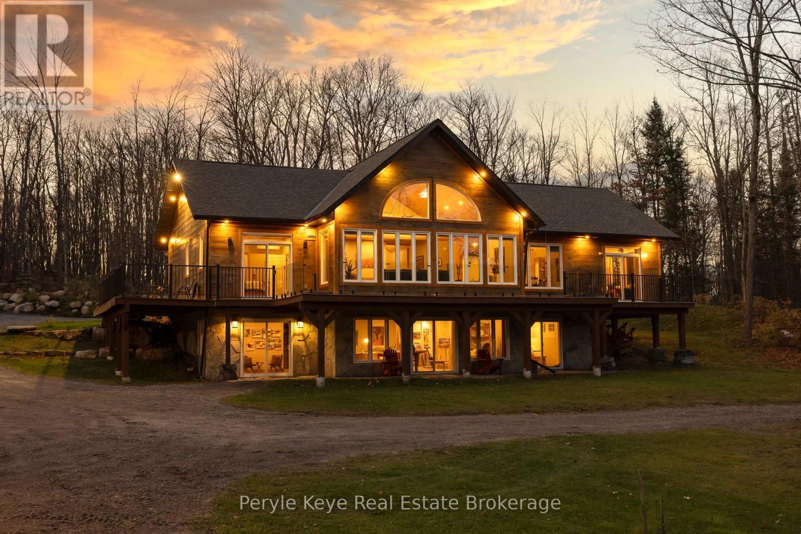 Where tomorrow starts with you! - 3191 Hwy 518 Highway E, Kearney, ON - Outdoor With Deck Patio Veranda