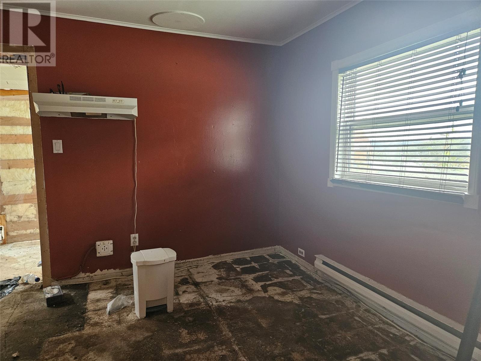 633 Main Street, Burin, NL - Indoor