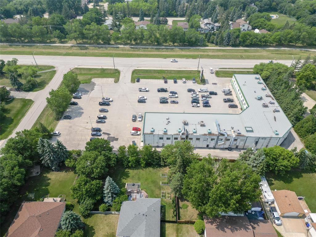 209 449 Main Street, Oakbank, MB