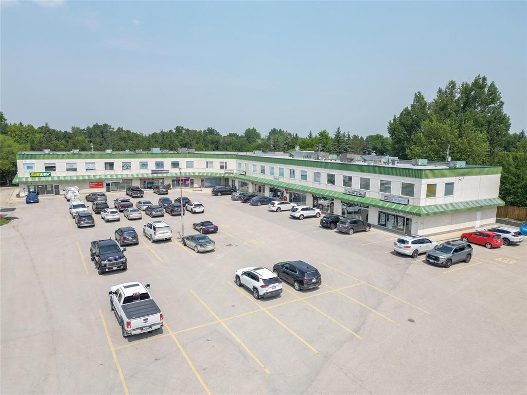 209 449 Main Street, Oakbank, MB