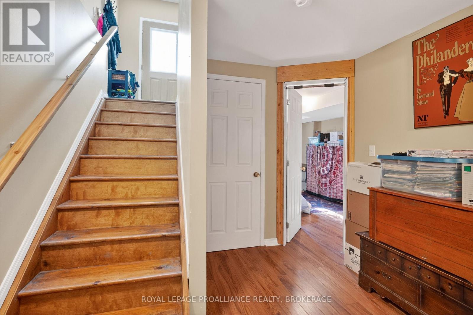 23 Charles Street, Kingston (East Of Sir John A. Blvd), ON - Indoor Photo Showing Other Room