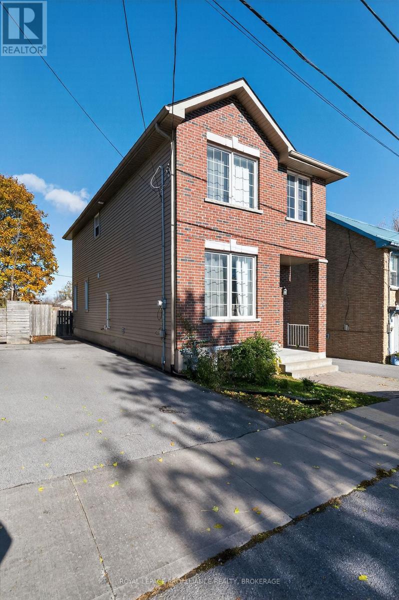 23 Charles Street, Kingston (East Of Sir John A. Blvd), ON - Outdoor