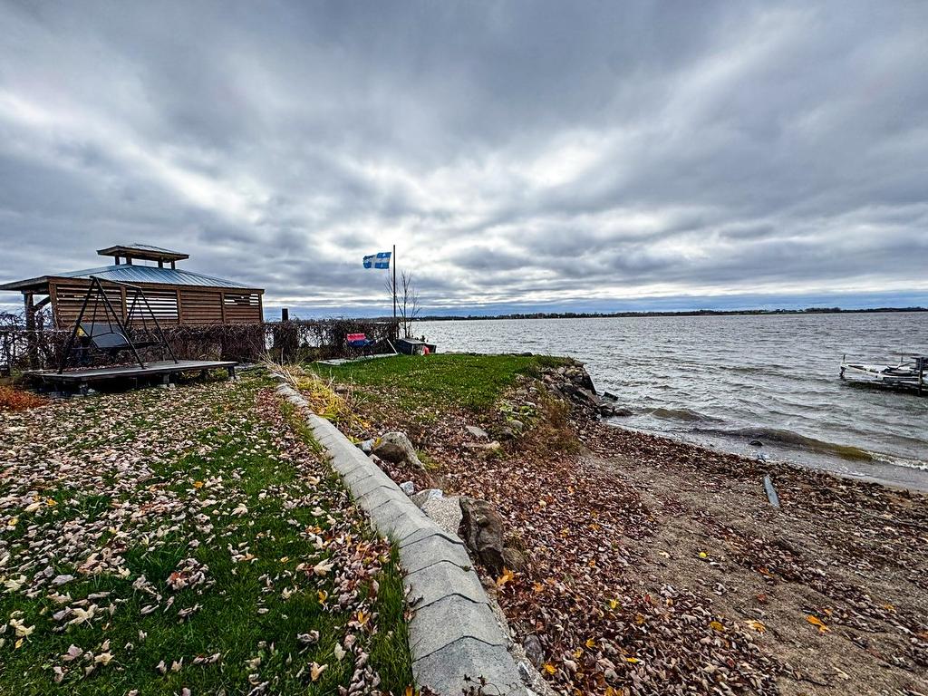 Waterfront - 30 Rue Paquette, Grenville-Sur-La-Rouge, QC - Outdoor With Body Of Water With View