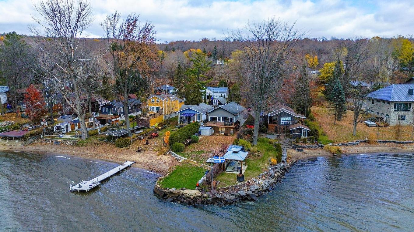 Waterfront - 30 Rue Paquette, Grenville-Sur-La-Rouge, QC - Outdoor With Body Of Water With View