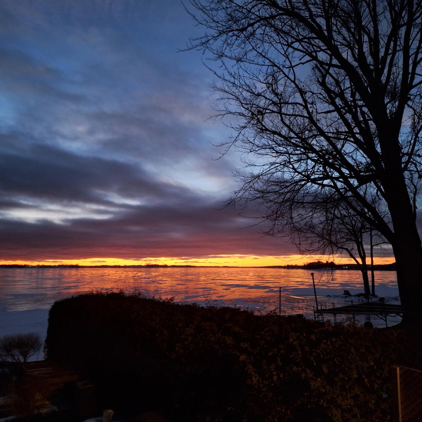 Water view - 30 Rue Paquette, Grenville-Sur-La-Rouge, QC - Outdoor With View