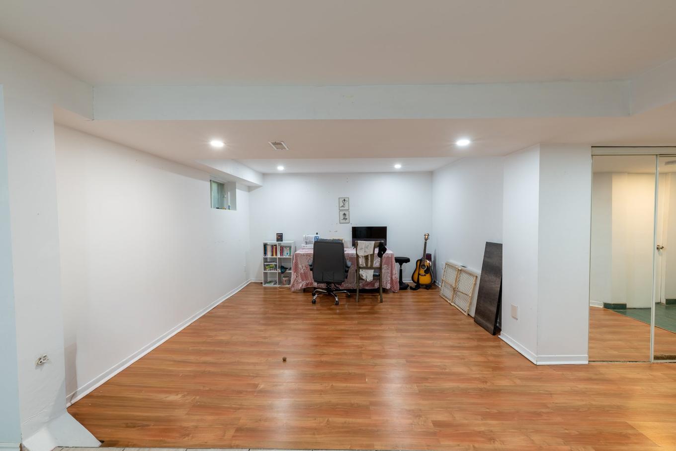 Family room - 3440 Rue Gélineau, Longueuil (Saint-Hubert), QC - Indoor