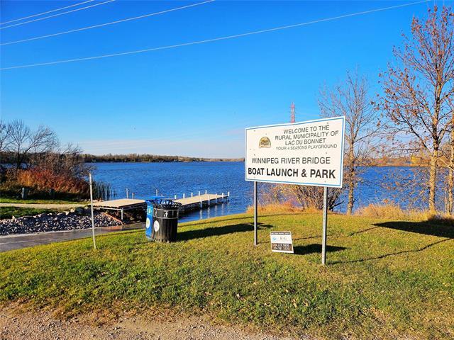 28 Jayden Sierra Dr, Lac Du Bonnet, MB