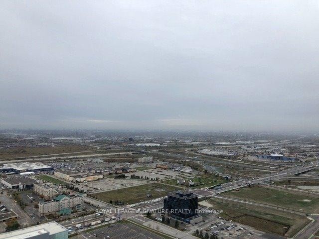 5205-5 Buttermill Avenue, Vaughan, ON - Outdoor With View