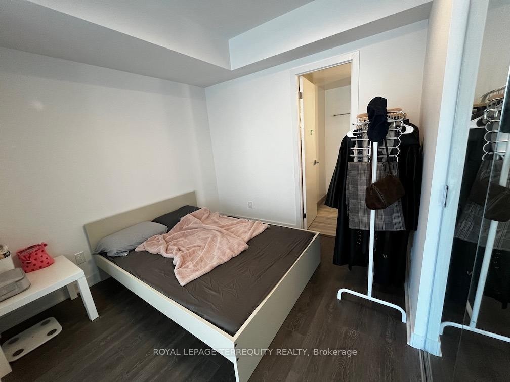 1609-188 Cumberland Street, Toronto, ON - Indoor Photo Showing Bedroom