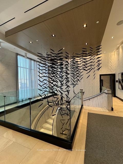 307-1 Edgewater Drive, Toronto, ON - Indoor Photo Showing Other Room