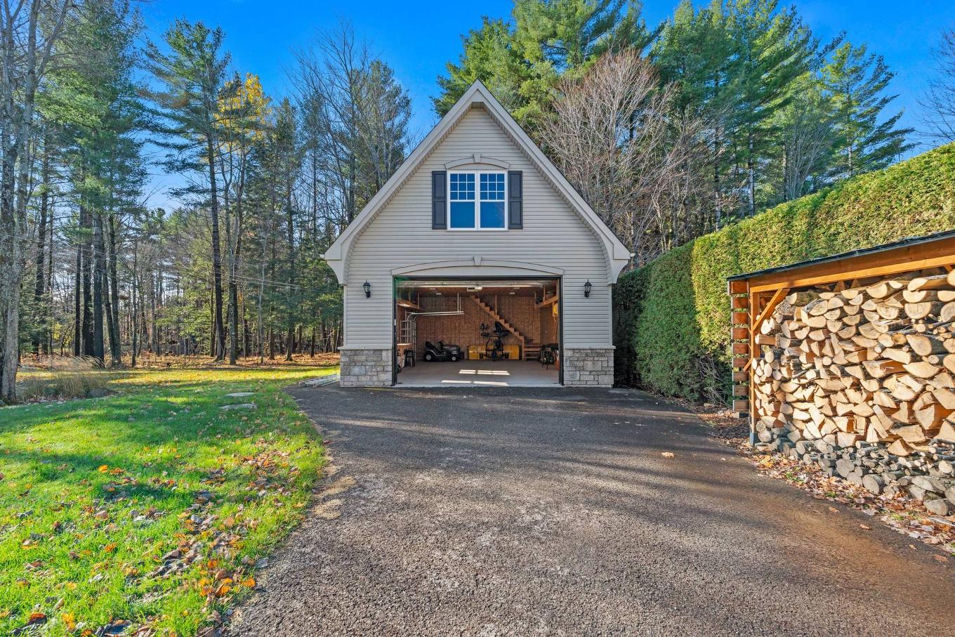 Garage - 1091 Rue Du Cardinal, Saint-Jérôme, QC - Outdoor