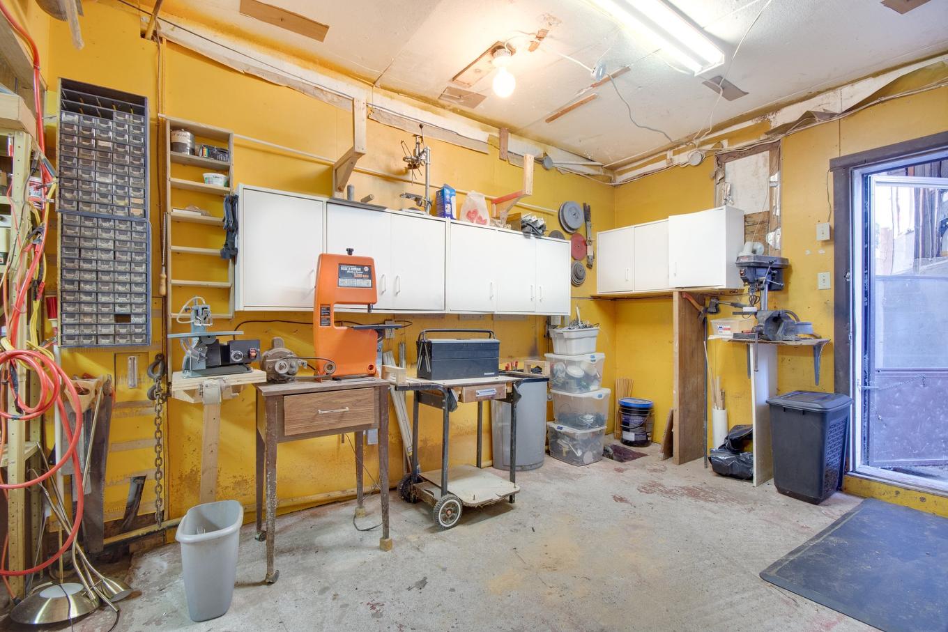 Atelier - 54 2E Avenue N., Montréal (Pierrefonds-Roxboro), QC - Indoor