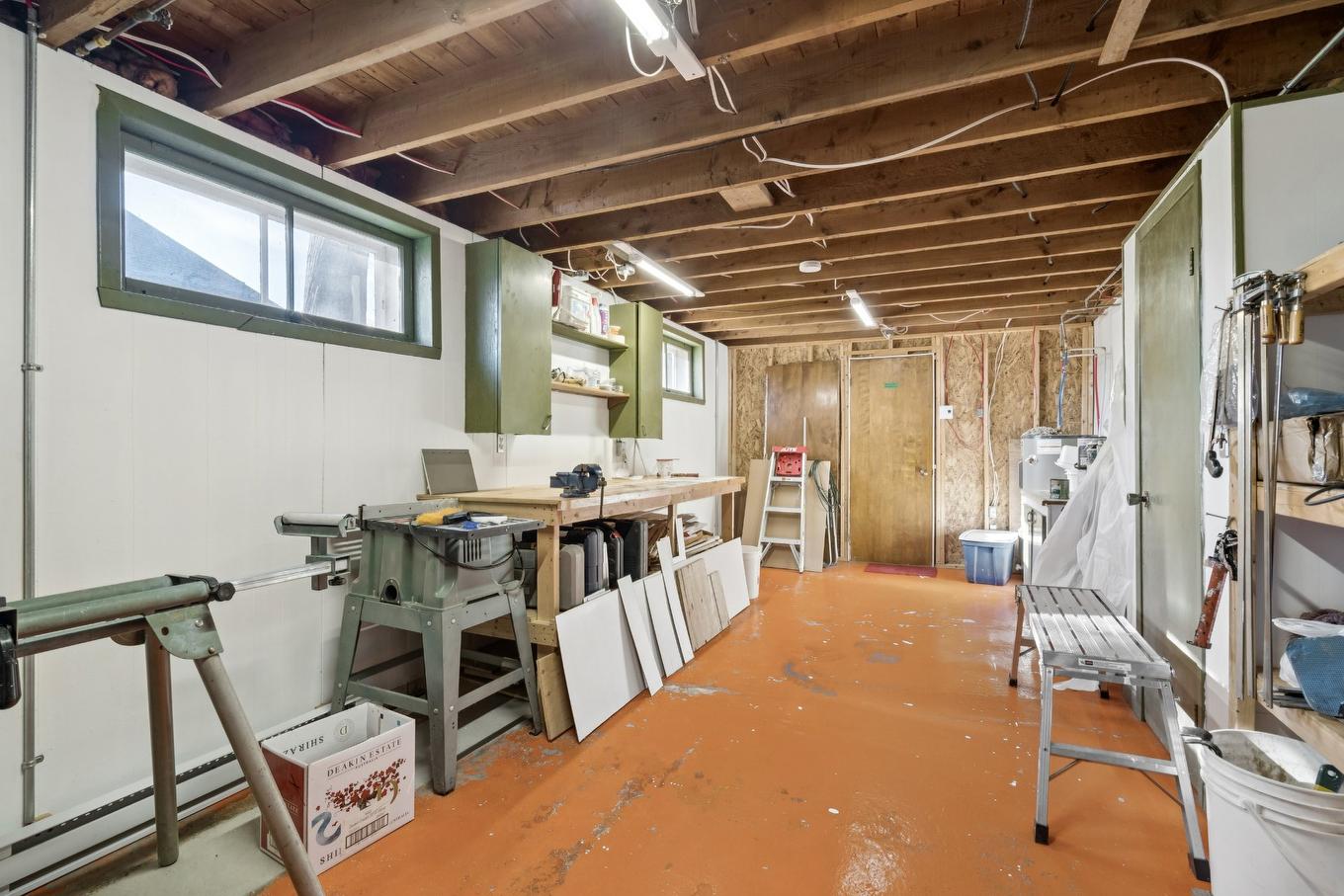 Atelier - 5595 Ch. St-Roch, Sorel-Tracy, QC - Indoor Photo Showing Basement