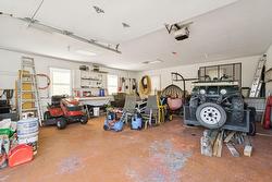 Garage -