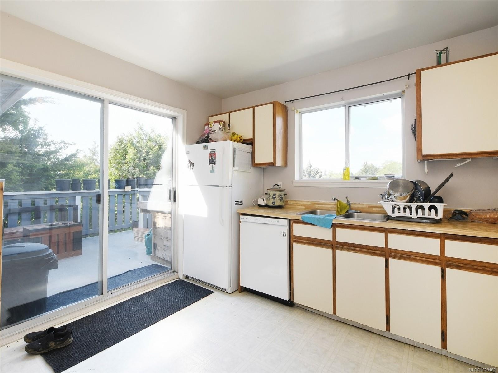 3944 Rainbow St, Saanich, BC