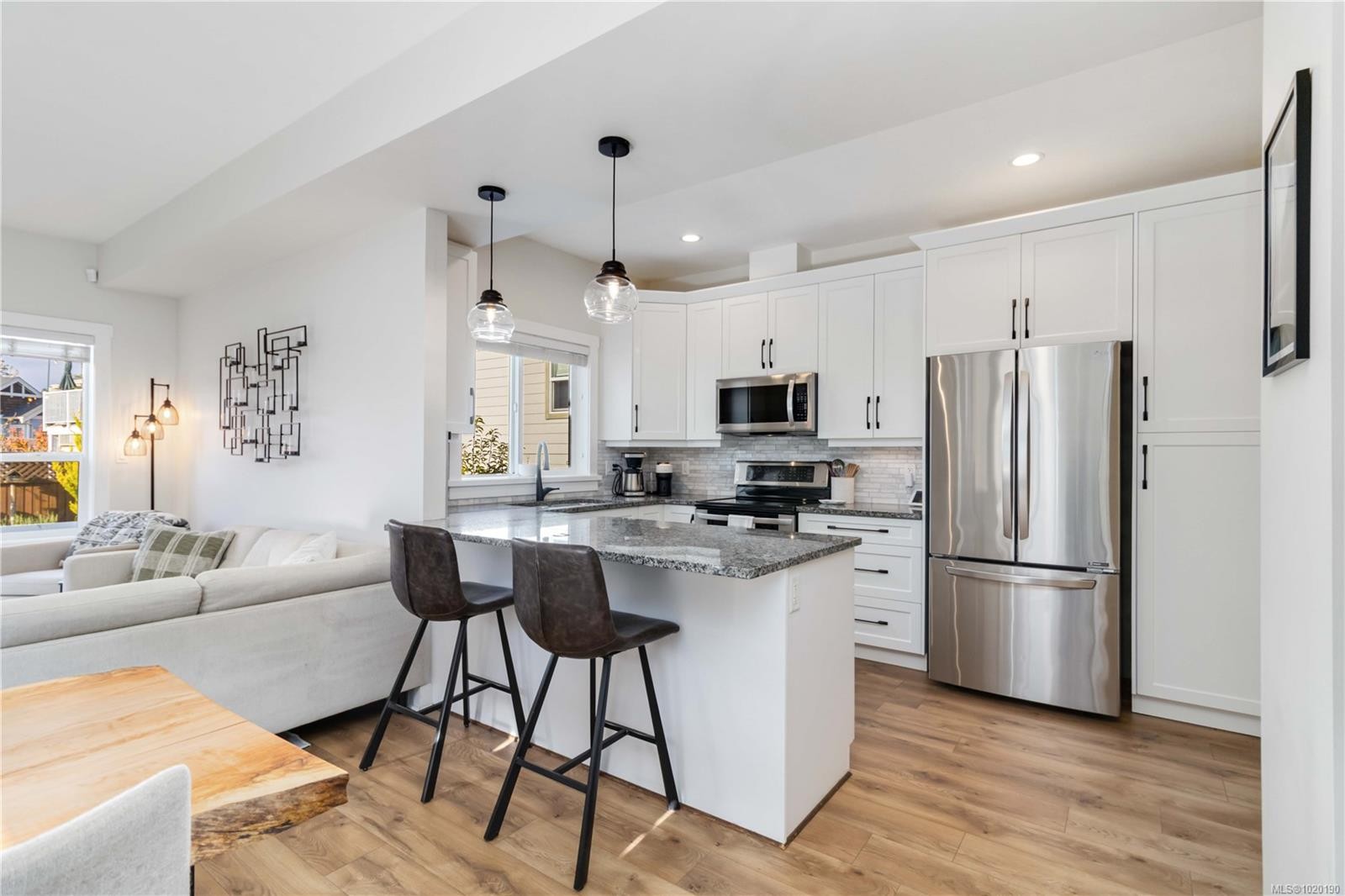 1182 Sikorsky Rd, Langford, BC