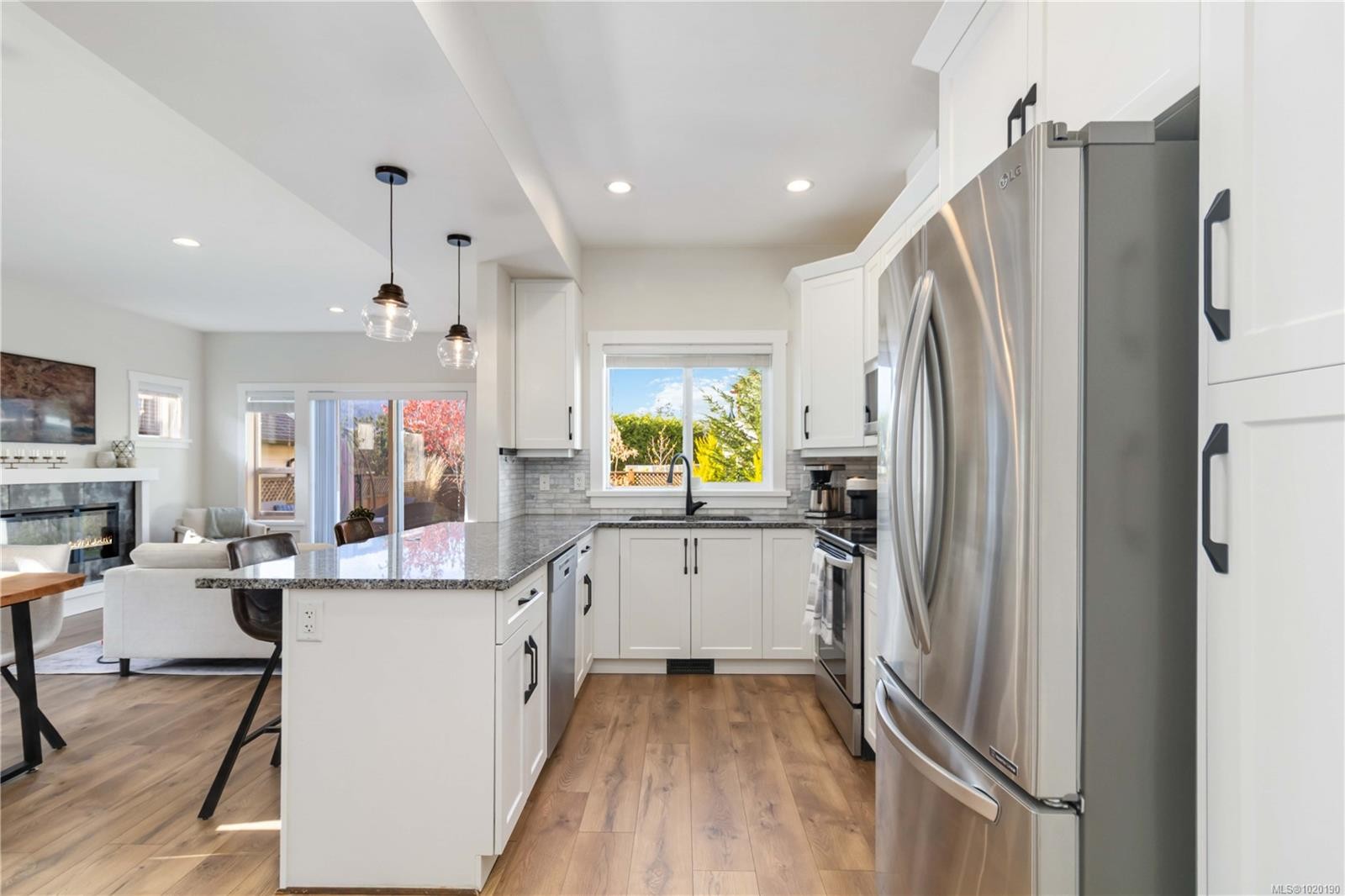 1182 Sikorsky Rd, Langford, BC