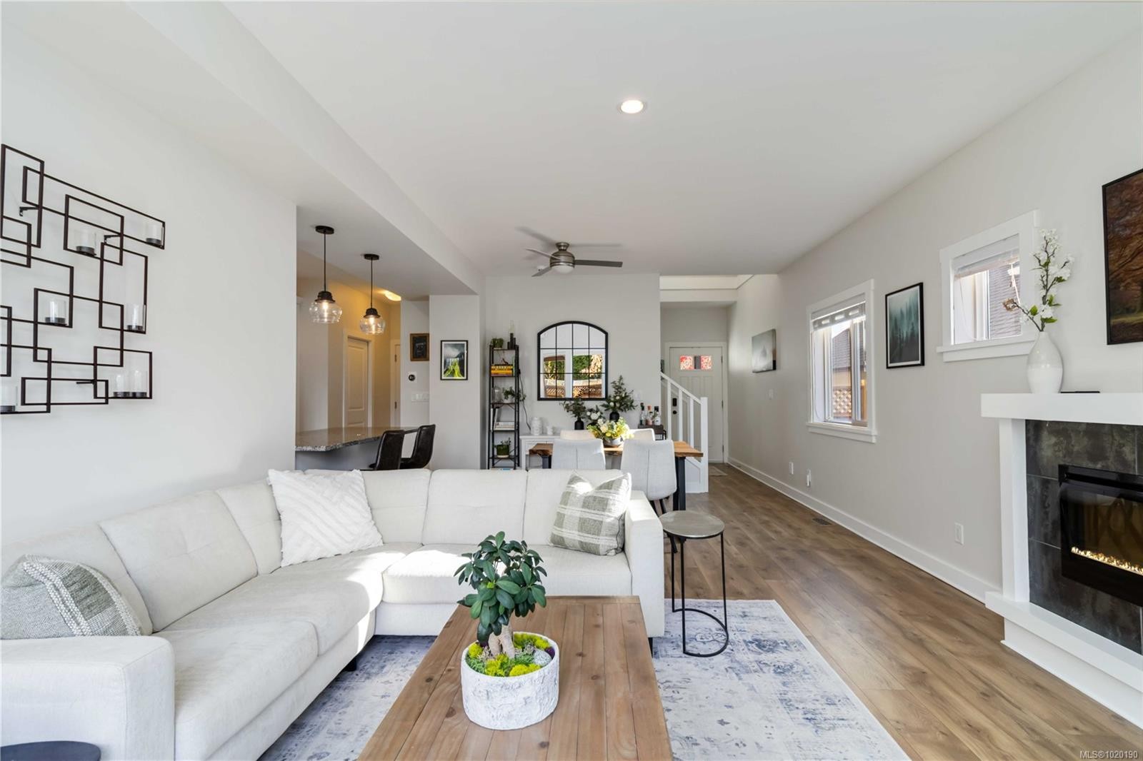 1182 Sikorsky Rd, Langford, BC