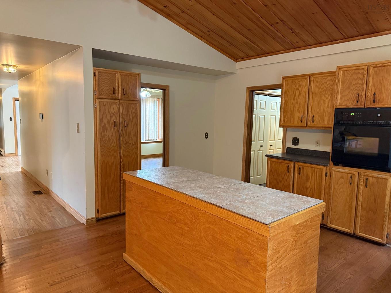 60 Lakeridge Drive, Beaver Bank, NS