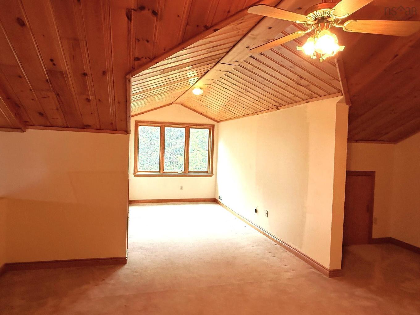 60 Lakeridge Drive, Beaver Bank, NS