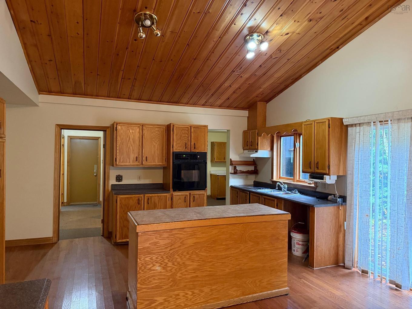 60 Lakeridge Drive, Beaver Bank, NS