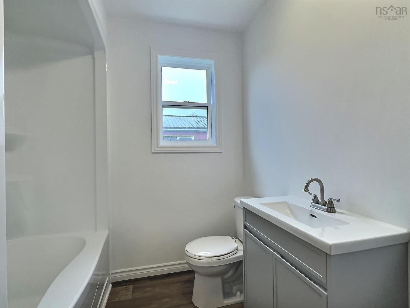 53 Horton Street, Oxford, NS