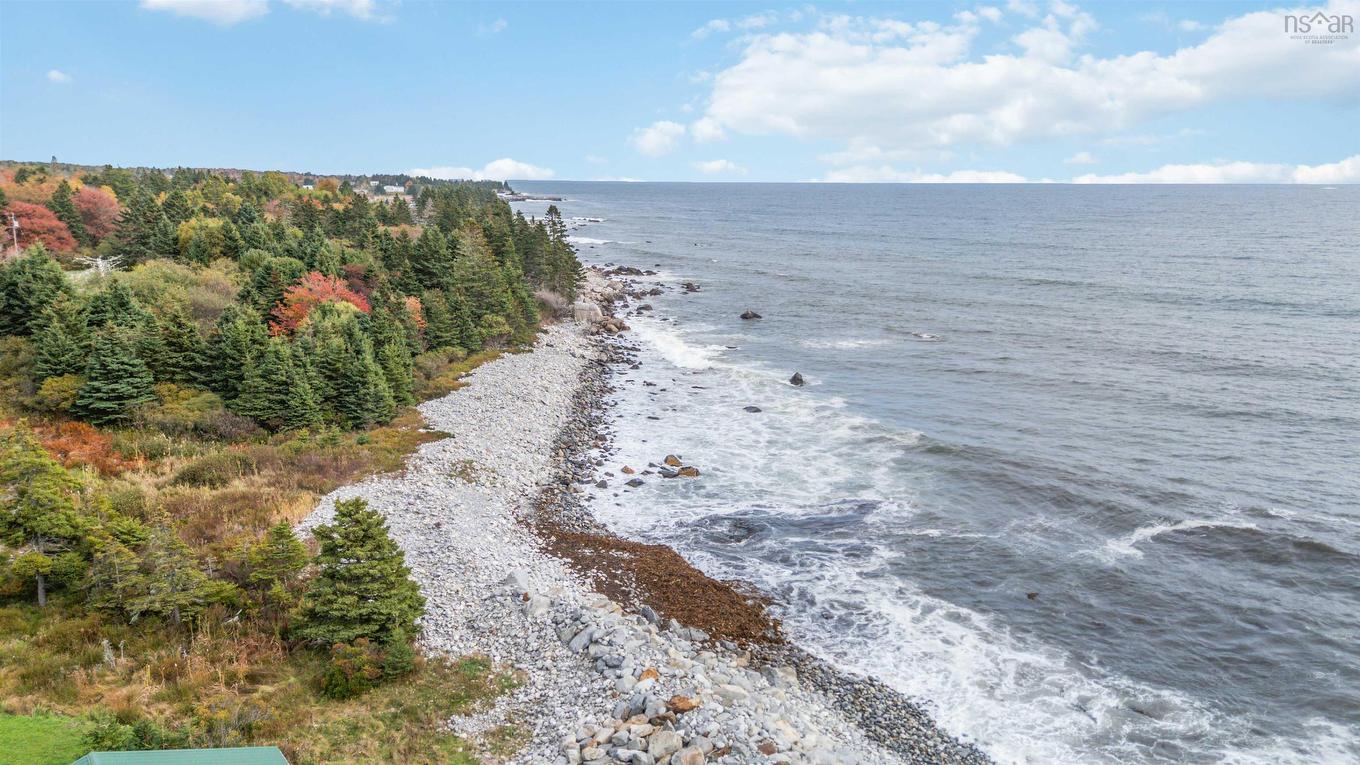 6969 Highway 3, Hunts Point, NS