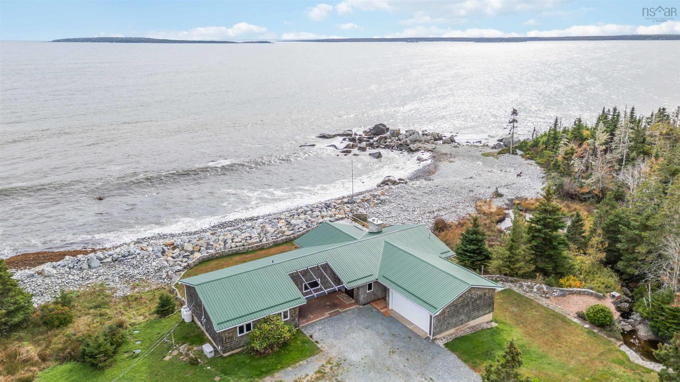 6969 Highway 3, Hunts Point, NS