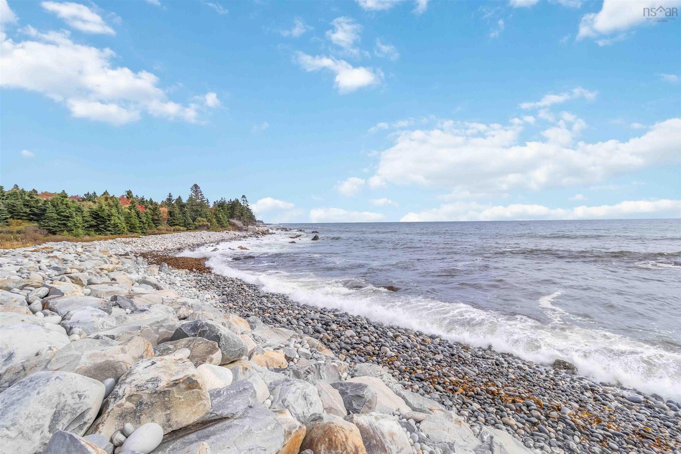 6969 Highway 3, Hunts Point, NS