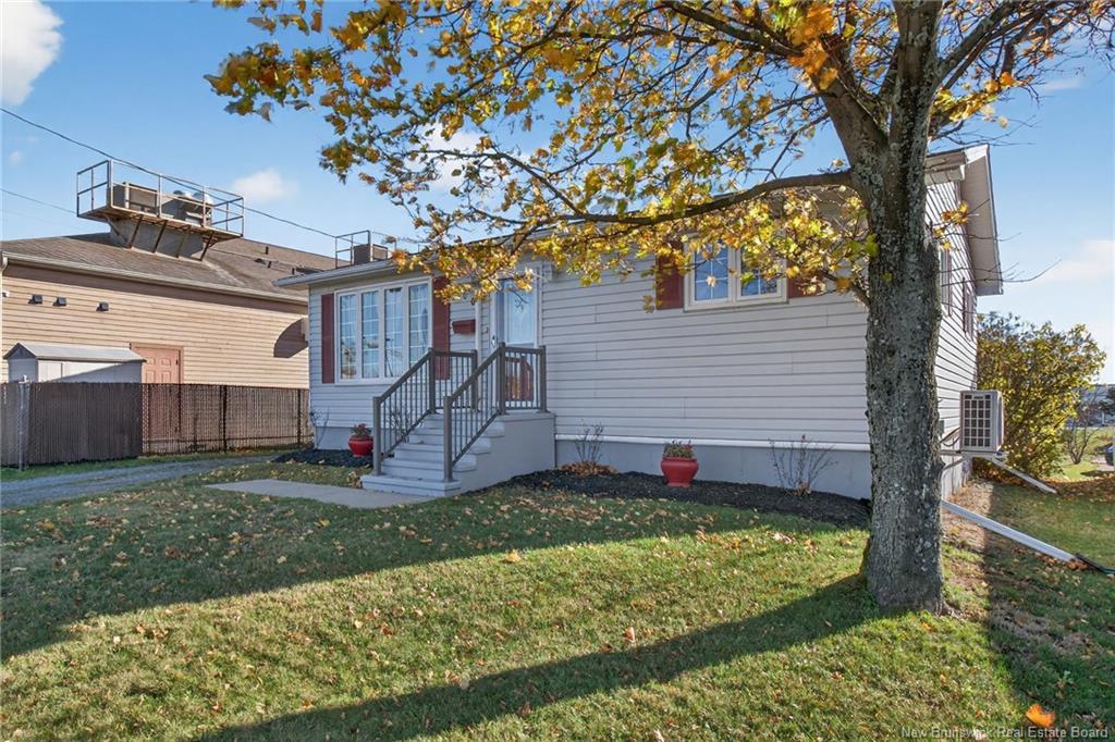 500 Champlain, Dieppe, NB