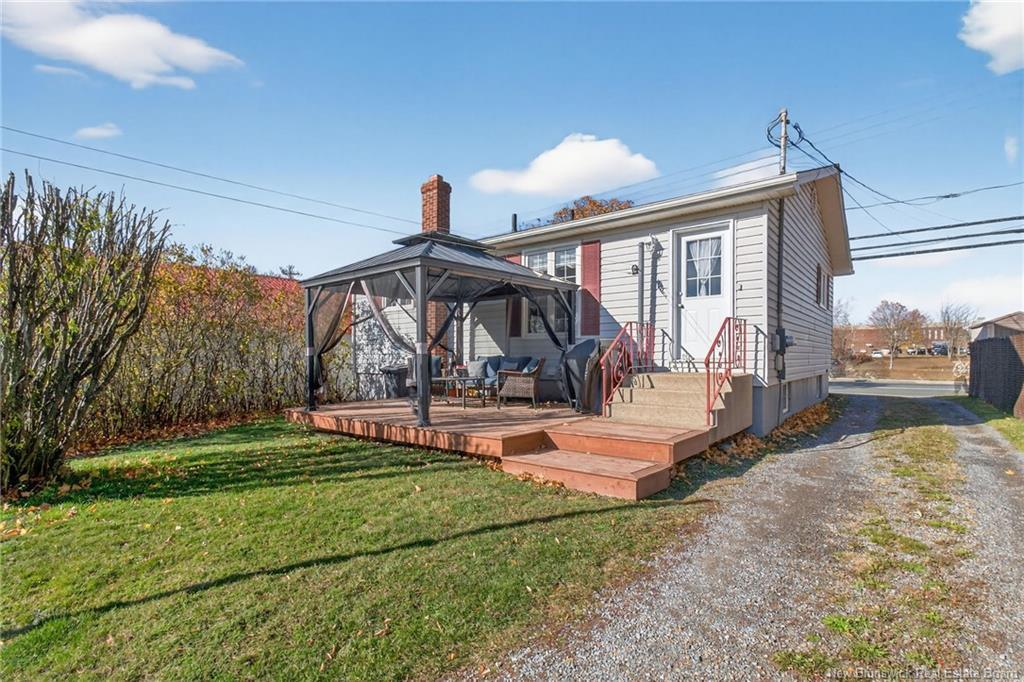 500 Champlain, Dieppe, NB